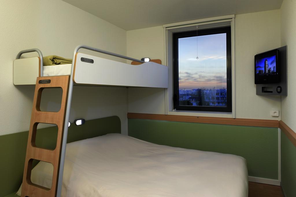 Ibis Budget Istres Trigance Room photo